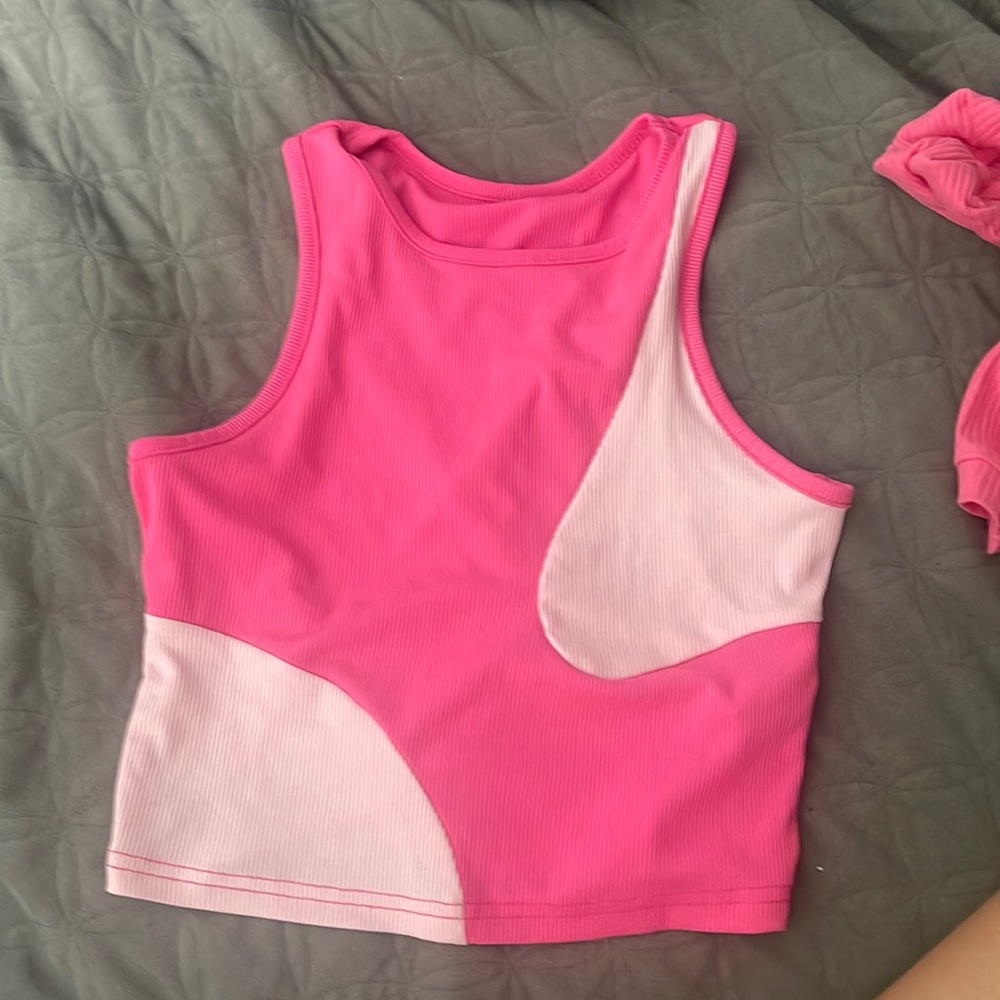Pink crop top